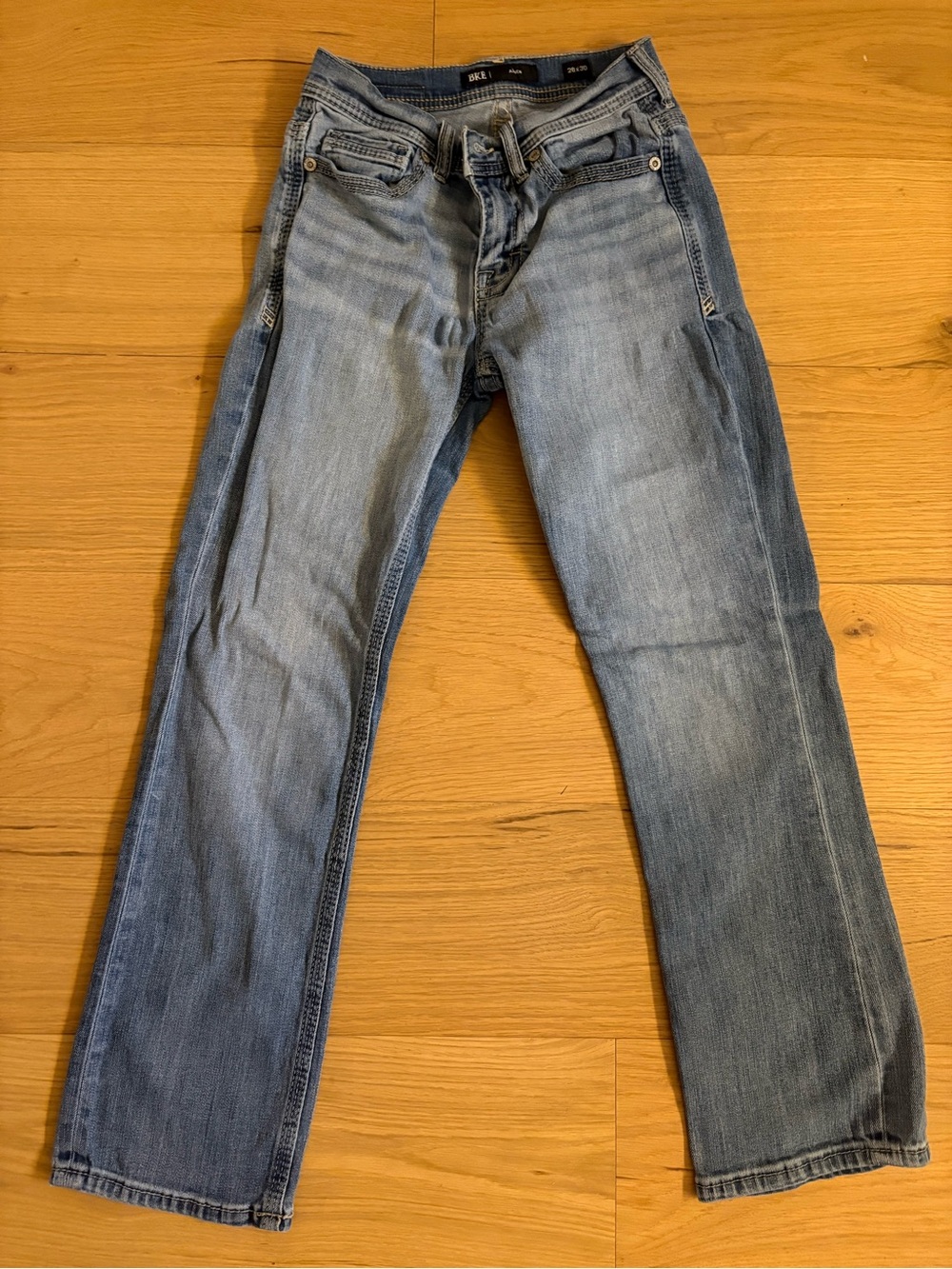 BKE Aiden Men’s Bootcut Jeans in Light Blue Wash 28x30